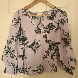 Light violet floral 3/4 sleeve blouse